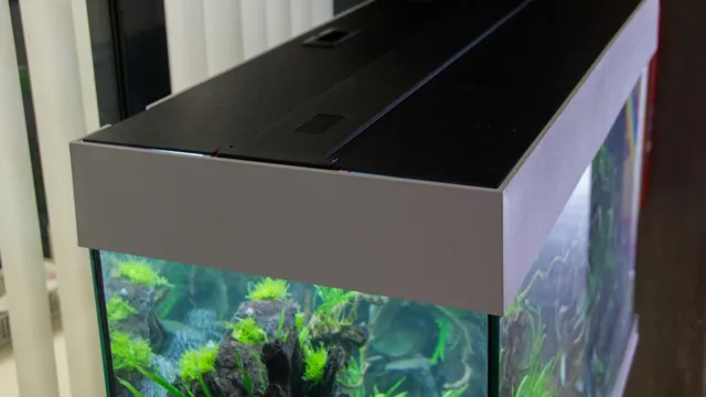 how to cover open space on aquarium top